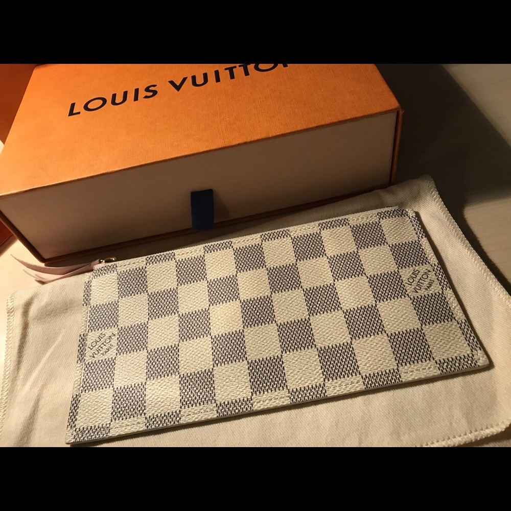 Louis Vuitton Felicie - Picture 2 of 8